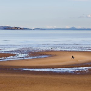 S7 Forth beach walkers